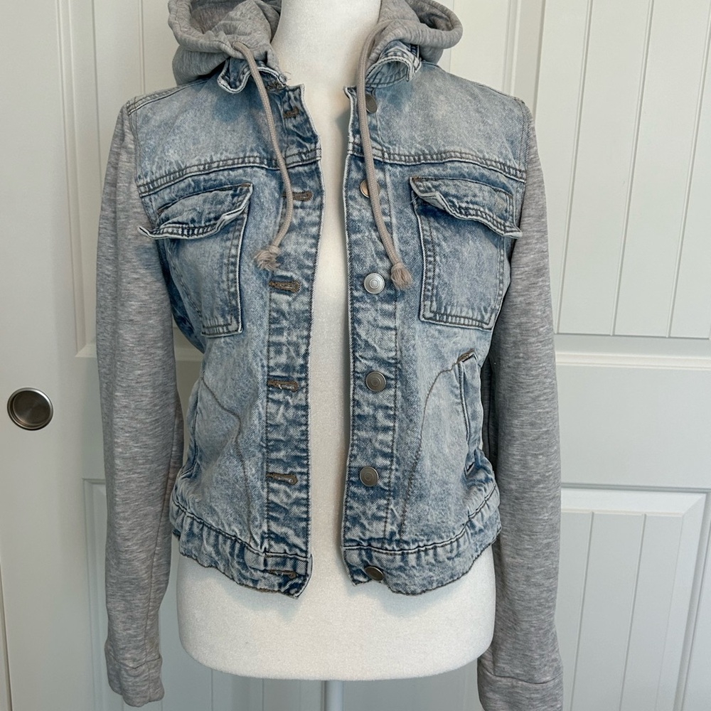 Celebrity Pink Denim Jacket with Gray Sleeves